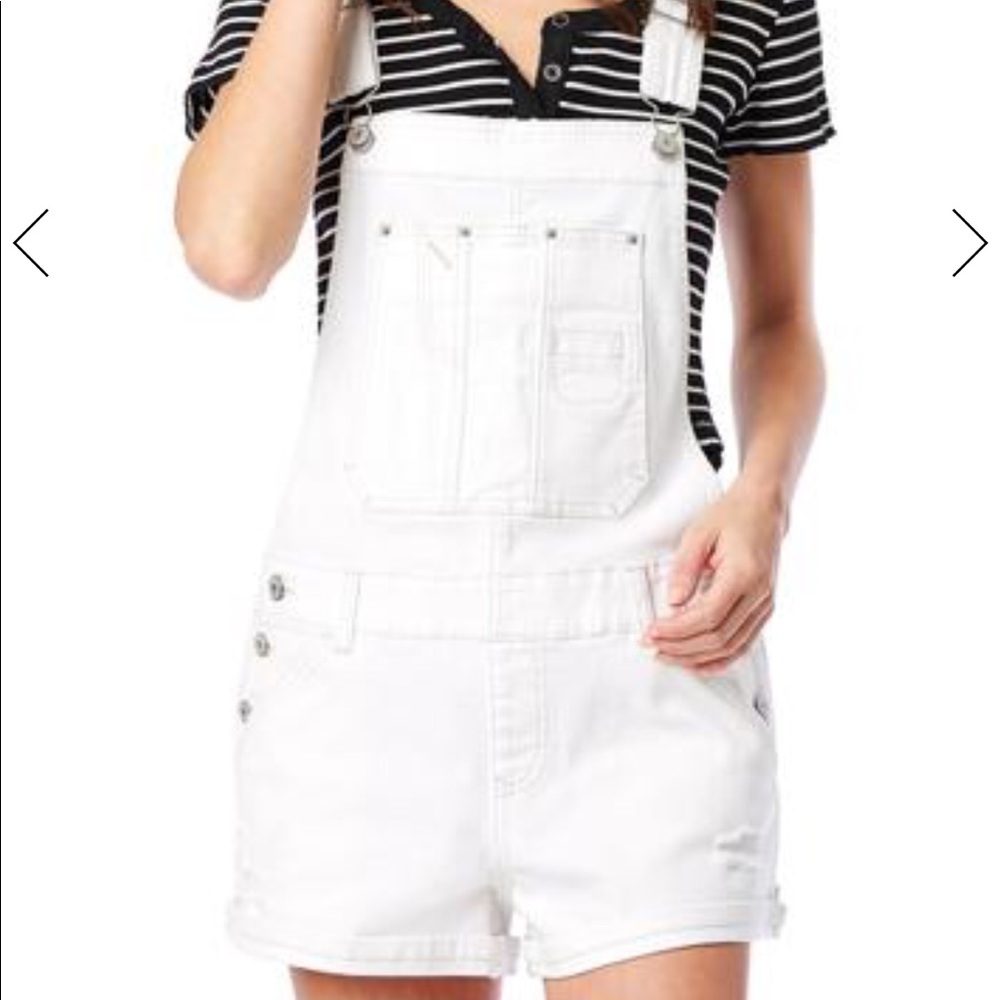 Unionbay white overall shorts